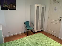 House and Rooms in Lisbon