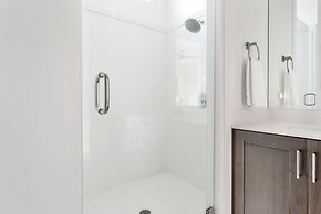 20 At Bloomington Country Club 3 Bedroom Condo by RedAwning