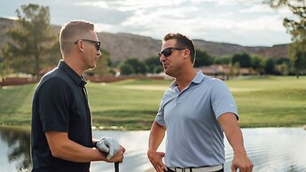 20 At Bloomington Country Club 3 Bedroom Condo by RedAwning