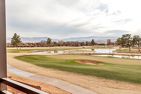 20 At Bloomington Country Club 3 Bedroom Condo by RedAwning