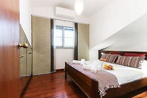 Av. Liberdade Duplex By Homing