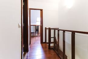 Av. Liberdade Duplex By Homing