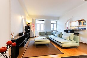 Rato Elegant By Homing