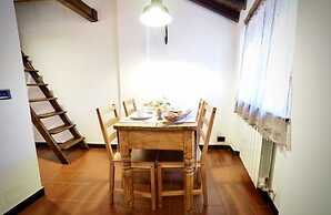 Romantica Mansarda di Mascherona