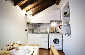 Romantica Mansarda di Mascherona