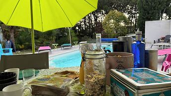 Aux Belles Vacances- Adult Only