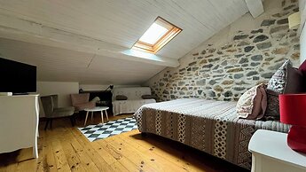 Aux Belles Vacances- Adult Only