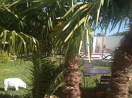Aux Belles Vacances- Adult Only