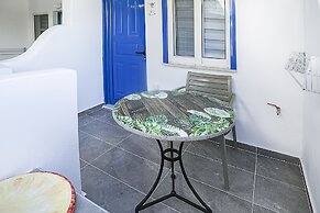 Vassilia on the beach Serifos