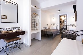 Vassilia on the beach Serifos