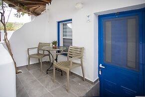 Vassilia on the beach Serifos