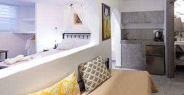 Vassilia on the beach Serifos