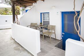 Vassilia on the beach Serifos