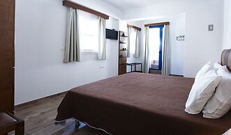 Vassilia on the beach Serifos