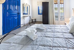 Vassilia on the beach Serifos