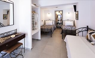 Vassilia on the beach Serifos