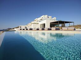 Domes White Coast Milos, Small Luxury Hotels of the World – Adults Onl