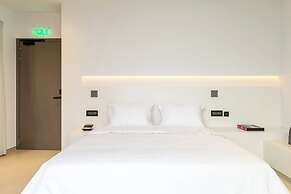 Domes White Coast Milos, Small Luxury Hotels of the World – Adults Onl