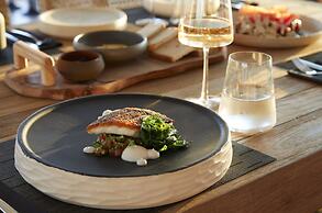 Domes White Coast Milos, Small Luxury Hotels of the World – Adults Onl