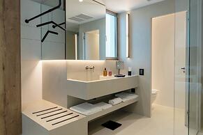 Domes White Coast Milos, Small Luxury Hotels of the World – Adults Onl