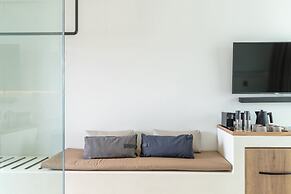 Domes White Coast Milos, Small Luxury Hotels of the World – Adults Onl