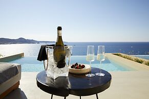 Domes White Coast Milos, Small Luxury Hotels of the World – Adults Onl