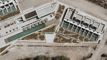 Domes White Coast Milos, Small Luxury Hotels of the World – Adults Onl