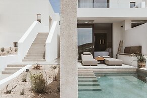 Domes White Coast Milos, Small Luxury Hotels of the World – Adults Onl