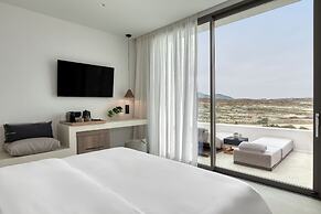 Domes White Coast Milos, Small Luxury Hotels of the World – Adults Onl