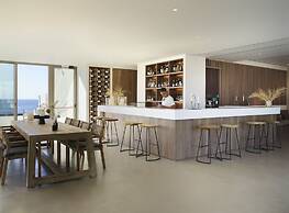 Domes White Coast Milos, Small Luxury Hotels of the World – Adults Onl