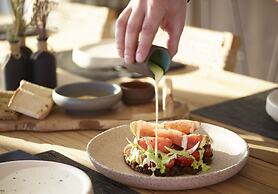 Domes White Coast Milos, Small Luxury Hotels of the World – Adults Onl