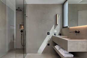 Domes White Coast Milos, Small Luxury Hotels of the World – Adults Onl