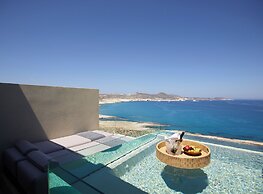 Domes White Coast Milos, Small Luxury Hotels of the World – Adults Onl