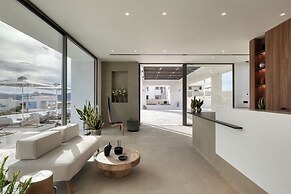 Domes White Coast Milos, Small Luxury Hotels of the World – Adults Onl