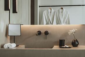 Domes White Coast Milos, Small Luxury Hotels of the World – Adults Onl