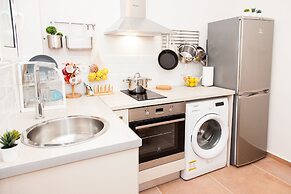 Cozy Studio Athens Downtown - Sleeps 3