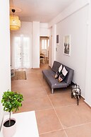 Cozy Studio Athens Downtown - Sleeps 3