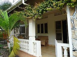 Blue Agama Guesthouse