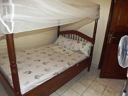 Blue Agama Guesthouse