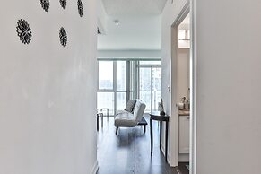 Modern Condo in Historic Fort York