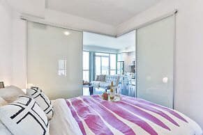 Modern Condo in Historic Fort York