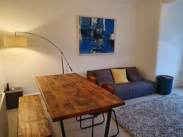 Stylish 3 Bed Apartment in Bristol