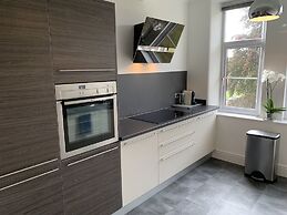 Stylish 3 Bed Apartment in Bristol