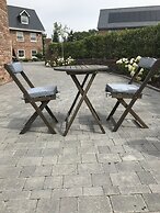High Specification Coach House, Ebford