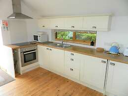 Dartmoor Barn on North Hessary Tor