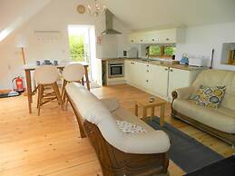Dartmoor Barn on North Hessary Tor