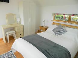 Dartmoor Barn on North Hessary Tor