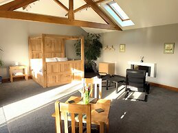 Abbey View Cottage - Scandi Spa Hot Tub