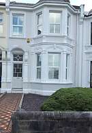 Period Home - Charming Features - 1 Mile From Hoe