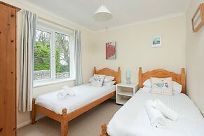 Surf Break 2BD St Ives Apartment W/ Sea Views+spa Experience